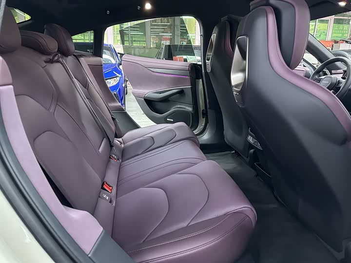 Фото 11 - Xiaomi SU7