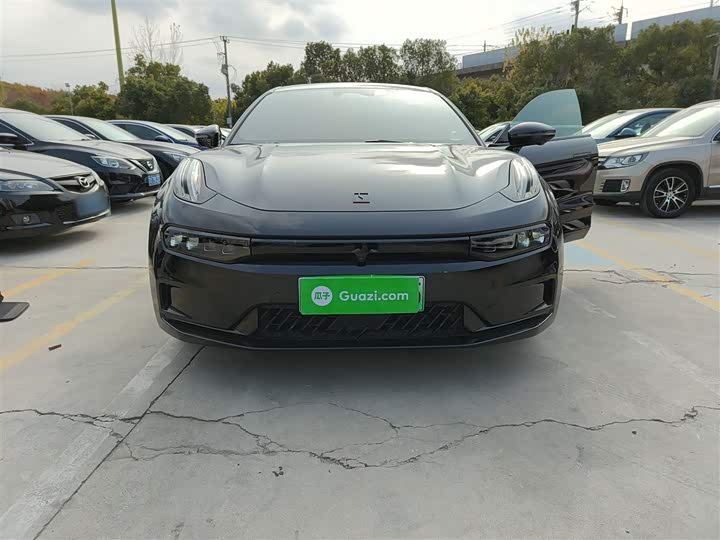 Фото 3 - Zeekr 001