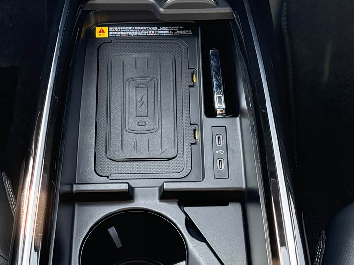 Фото 12 - Volkswagen ID.4 X