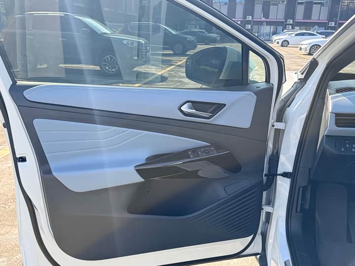 Фото 19 - Volkswagen ID.4 X