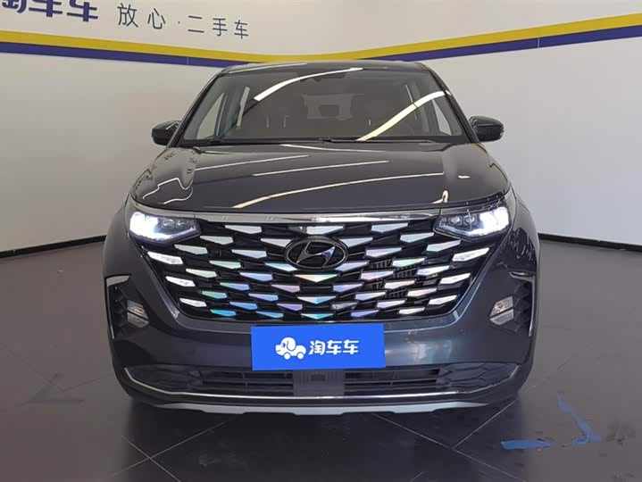 Фото 2 - Hyundai Custo