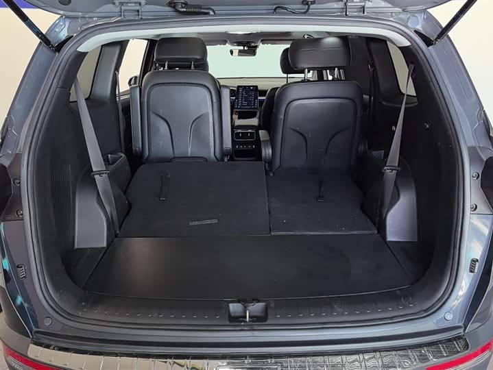 Фото 4 - Hyundai Custo