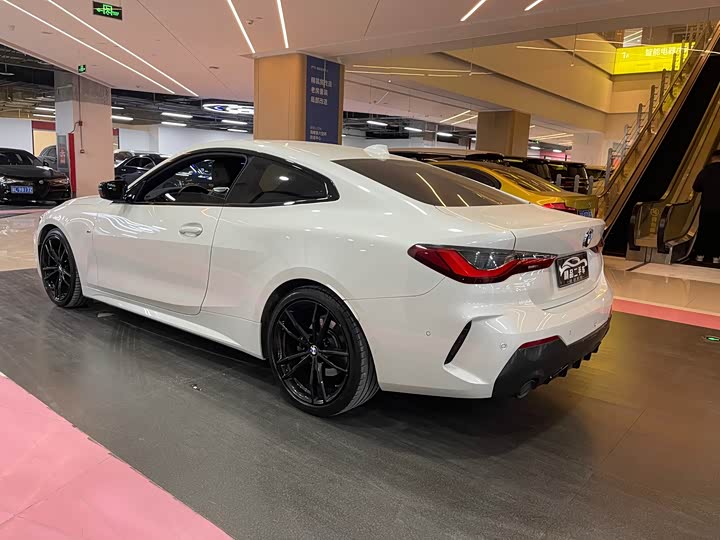 Фото 17 - BMW 4 Series