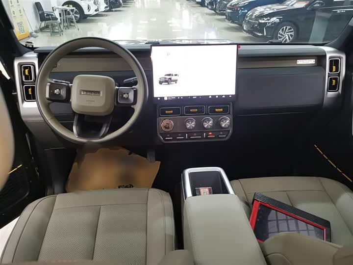 Фото 10 - Chery iCar V23