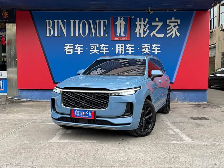 Фото 1 - LiXiang One