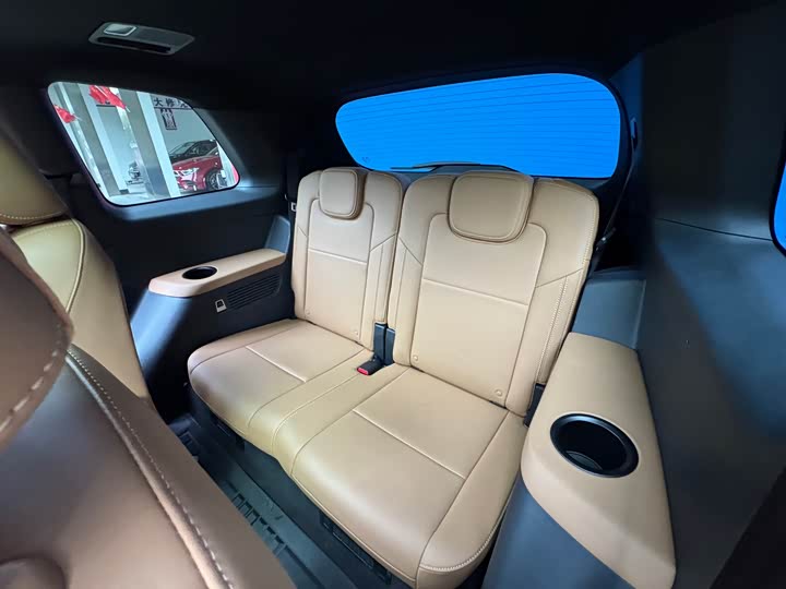 Фото 14 - LiXiang One