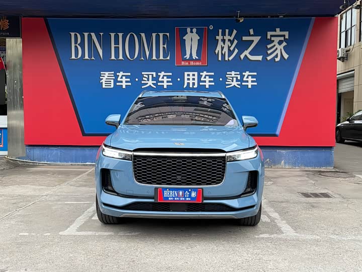 Фото 2 - LiXiang One