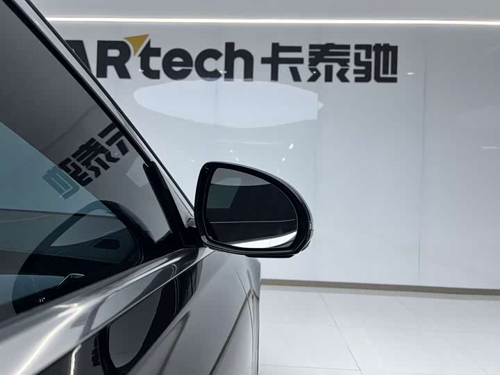 Фото 18 - Mercedes-Benz Maybach S-Class