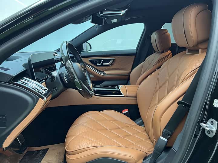 Фото 23 - Mercedes-Benz Maybach S-Class