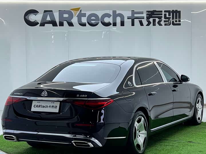 Фото 4 - Mercedes-Benz Maybach S-Class