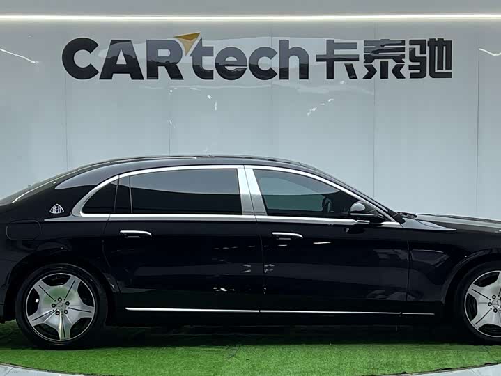 Фото 7 - Mercedes-Benz Maybach S-Class