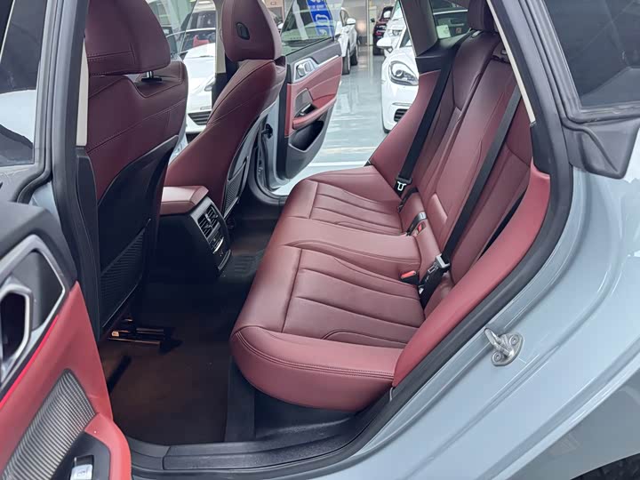 Фото 16 - BMW 4 Series