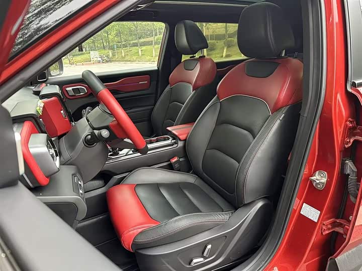 Фото 19 - Geely Icon