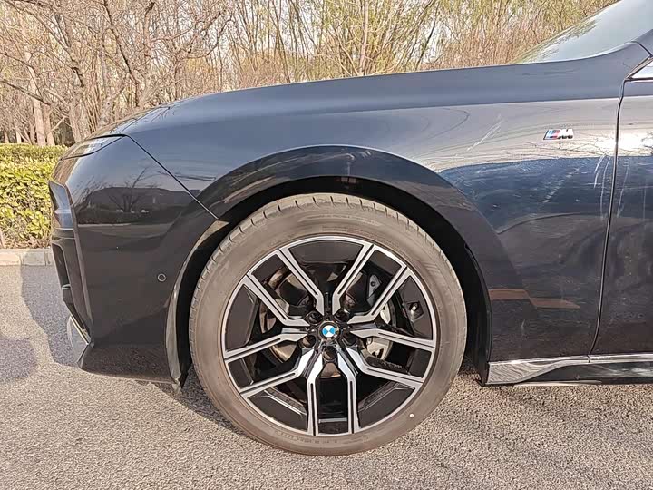 Фото 7 - BMW 7 Series