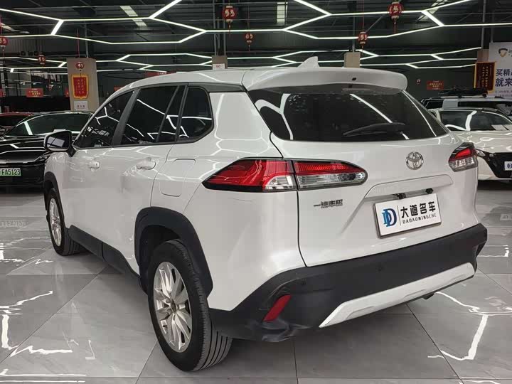 Фото 4 - Toyota Corolla Cross