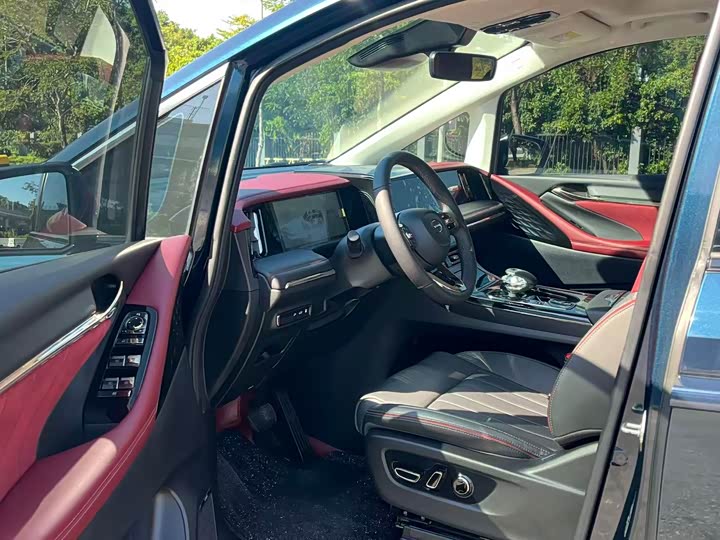 Фото 3 - GAC Trumpchi E9