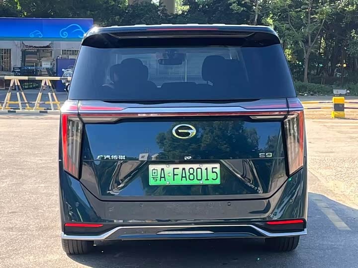 Фото 8 - GAC Trumpchi E9