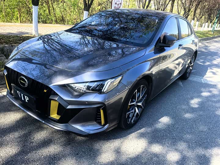 Фото 1 - GAC Trumpchi Empow R