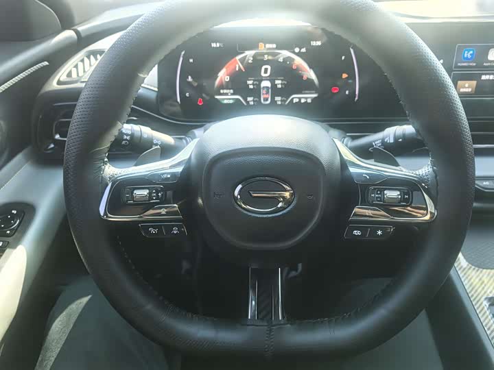 Фото 21 - GAC Trumpchi Empow R