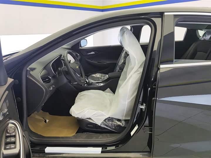 Фото 9 - Chevrolet Malibu XL