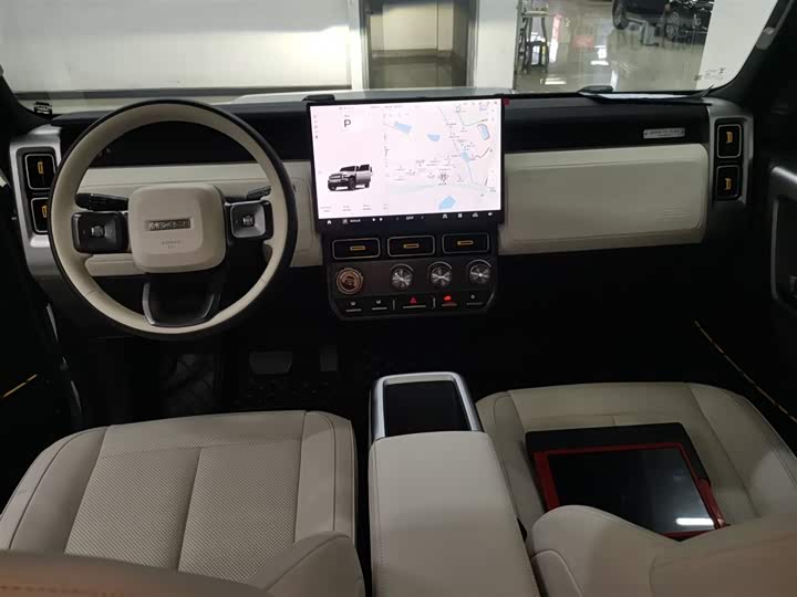 Фото 10 - Chery iCar V23