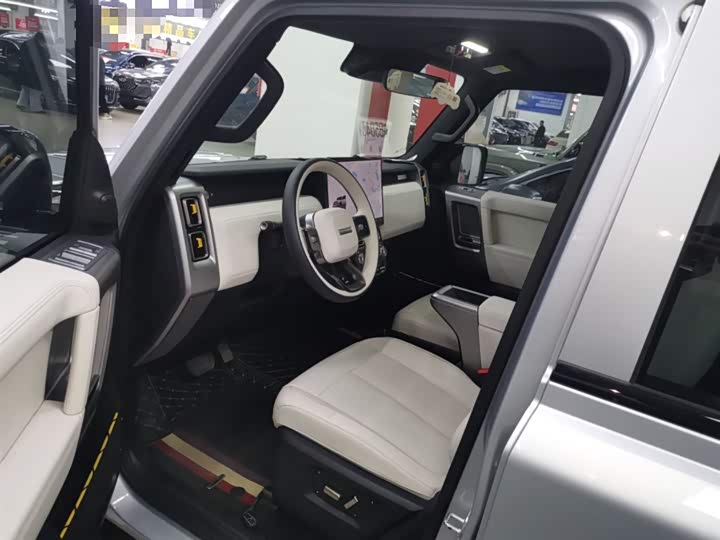 Фото 16 - Chery iCar V23