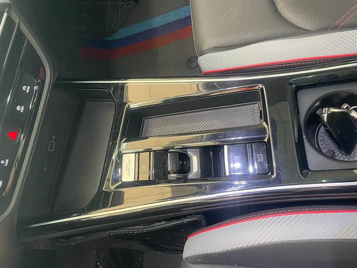 Фото 8 - Volkswagen Lamando L