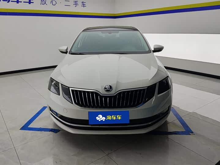 Фото 2 - Skoda Octavia Pro