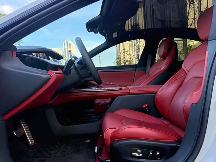 Фото 6 - Xiaomi SU7