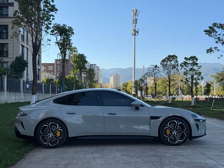 Фото 8 - Xiaomi SU7