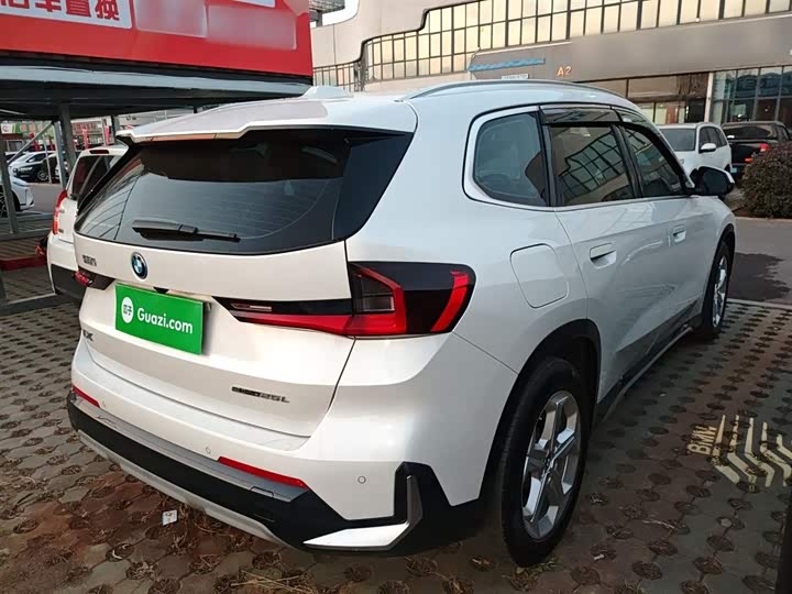 Фото 7 - BMW iX1