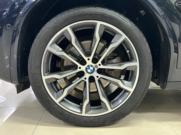 Фото 23 - BMW X3