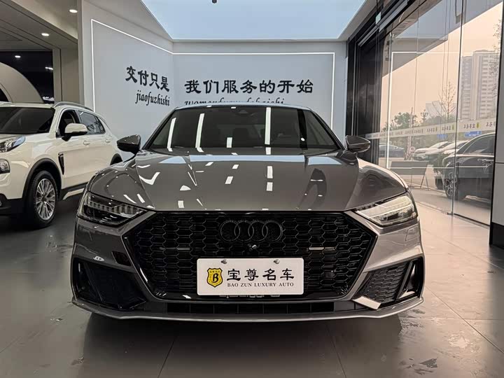 Фото 2 - Audi A7L