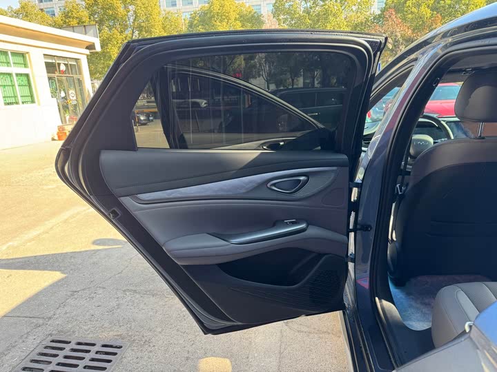 Фото 11 - BYD Seal