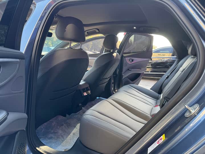 Фото 13 - BYD Seal