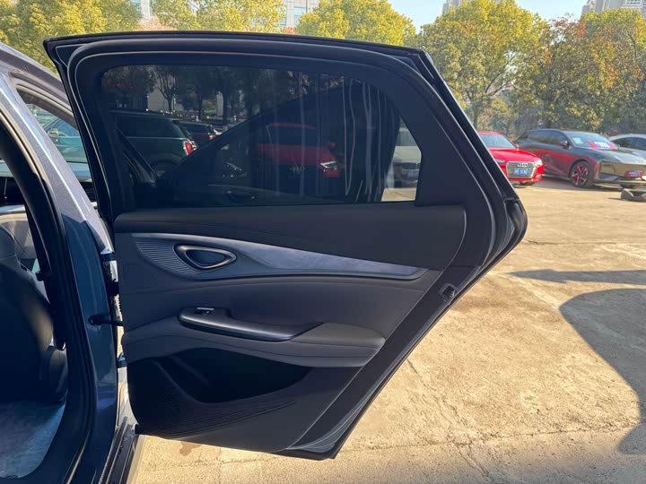 Фото 15 - BYD Seal