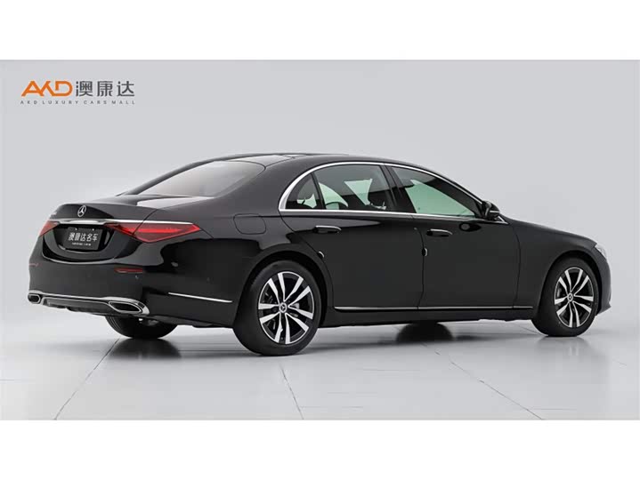 Фото 3 - Mercedes-Benz S-Class