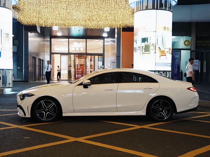 Фото 4 - Mercedes-Benz CLS-Class