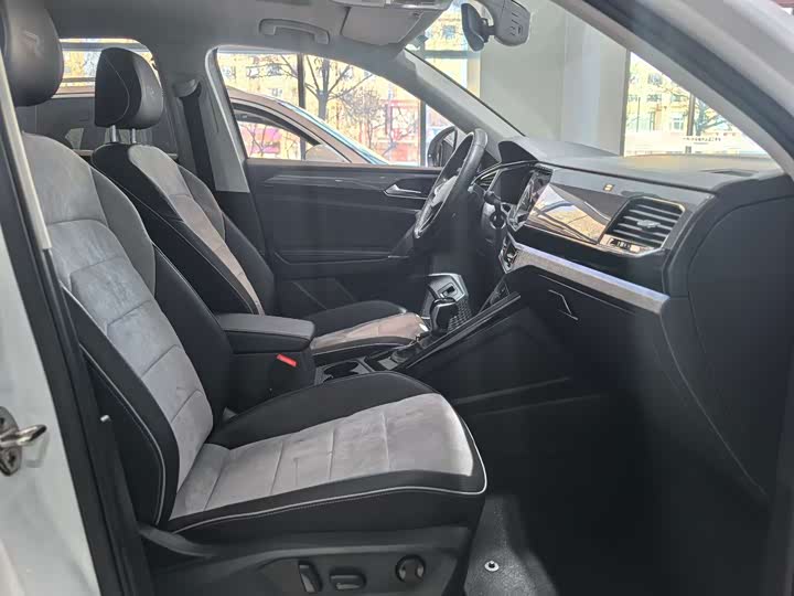 Фото 7 - Volkswagen Tayron X