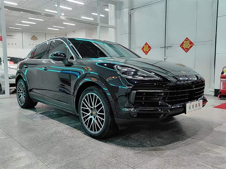 Фото 3 - Porsche Cayenne