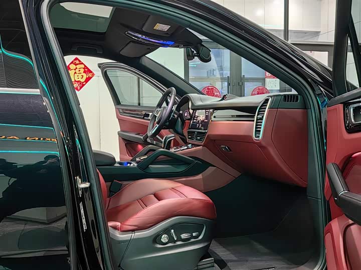 Фото 6 - Porsche Cayenne