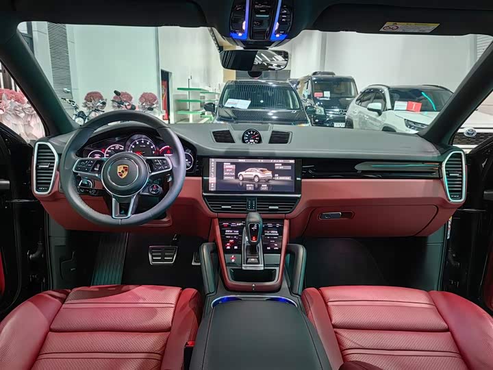 Фото 9 - Porsche Cayenne