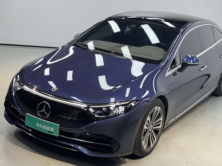 Фото 17 - Mercedes-Benz EQS