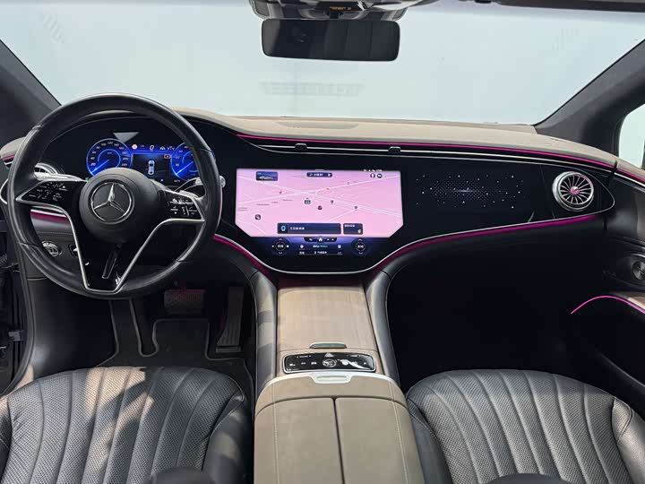 Фото 7 - Mercedes-Benz EQS