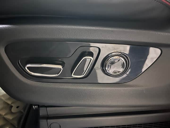 Фото 33 - GAC Trumpchi M8