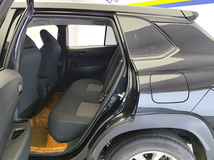 Фото 11 - Toyota Frontlander