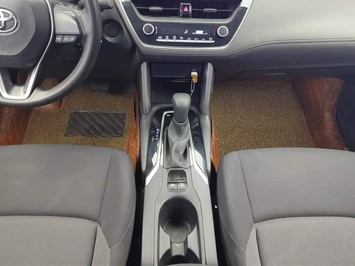 Фото 16 - Toyota Frontlander