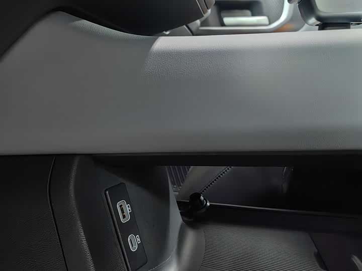 Фото 15 - BAIC Beijing BJ40 Hybrid