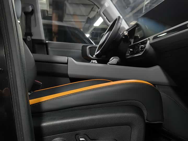 Фото 24 - BAIC Beijing BJ40 Hybrid