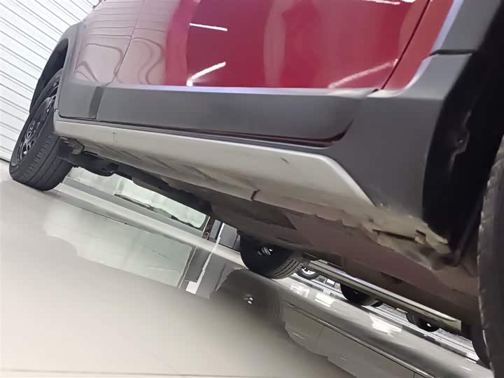 Фото 21 - Toyota Yaris L Hatchback